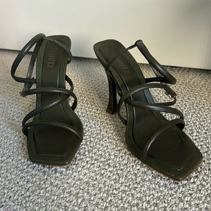 Schutz Lovi Leather Sandal 8.5 Military Green